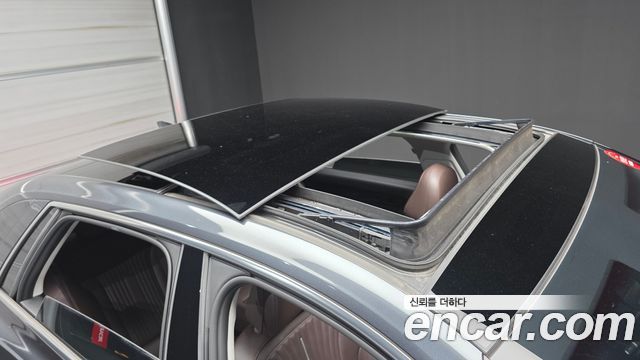 Hyundai Grandeur (GN7) 2,5 Gasoline 2WD Exclusive 2023 — фото 19