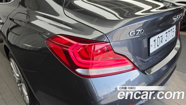 Genesis G70 2.0T AWD Elite 2019 — фото 23