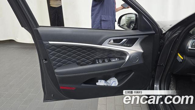 Genesis G70 2.0T AWD Elite 2019 — фото 24