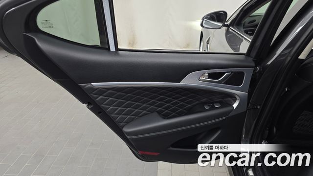 Genesis G70 2.0T AWD Elite 2019 — фото 25