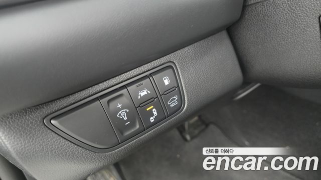 Genesis G70 2.0T AWD Elite 2019 — фото 29