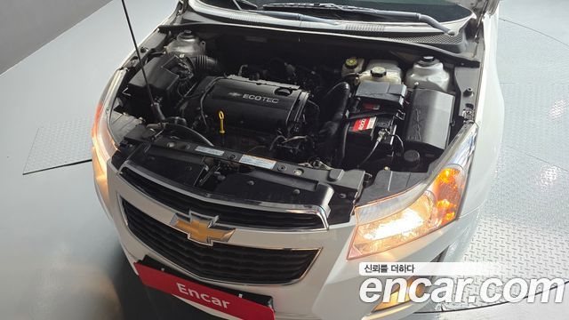 Chevrolet Cruze 5 1.8 LTZ+ The Perfect Black 2014 — фото 6