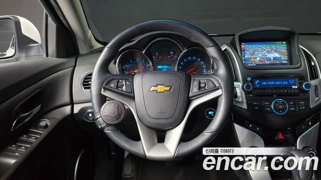 Chevrolet Cruze 5 1.8 LTZ+ The Perfect Black 2014 — фото 16