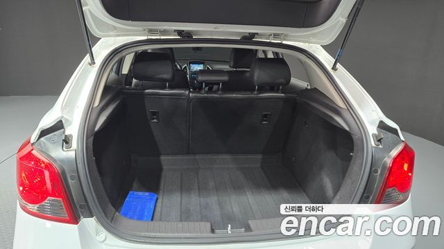 Chevrolet Cruze 5 1.8 LTZ+ The Perfect Black 2014 — фото 23