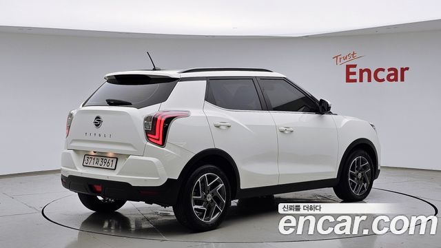KG Mobility (SsangYong) Very New Tivoli Gasoline 1.5 2WD V3 2022 — фото 2