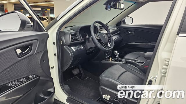 KG Mobility (SsangYong) Very New Tivoli Gasoline 1.5 2WD V3 2022 — фото 10