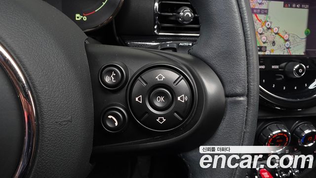 MINI Cooper Clubman High 2nd 2021 — фото 16