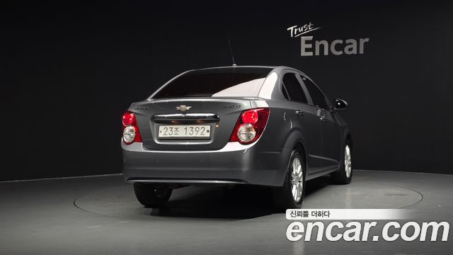 Chevrolet Aveo Sedan LT Luxury 2013 — фото 4