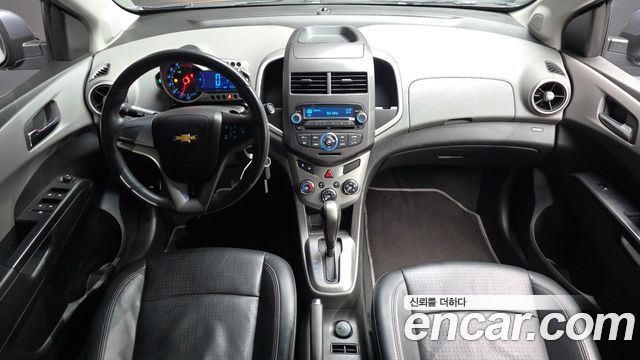 Chevrolet Aveo Sedan LT Luxury 2013 — фото 7