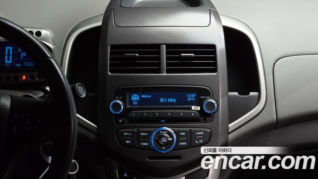 Chevrolet Aveo Sedan LT Luxury 2013 — фото 14