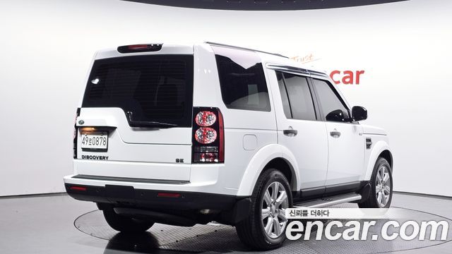 Land Rover Discovery 4 3.0 SDV6 SE 2016 — фото 2
