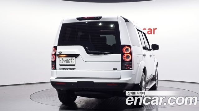 Land Rover Discovery 4 3.0 SDV6 SE 2016 — фото 4