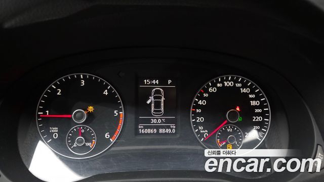 Volkswagen Passat 2.0 TDI B7 2013 — фото 8