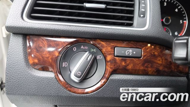 Volkswagen Passat 2.0 TDI B7 2013 — фото 16