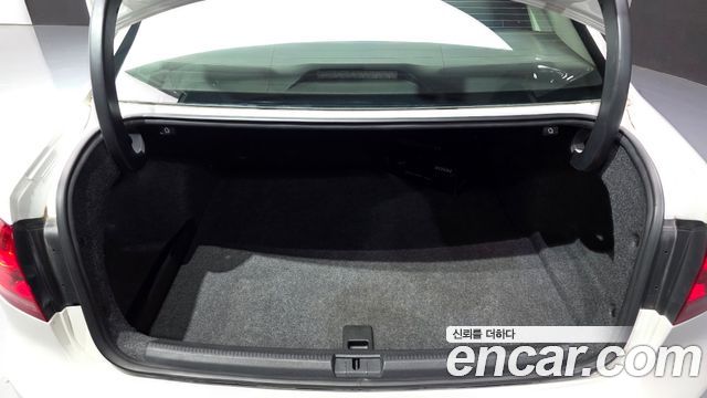 Volkswagen Passat 2.0 TDI B7 2013 — фото 20