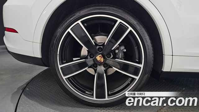 Porsche Cayenne (PO536) 3.0 COUPE PLATINUM EDITION 2023 — фото 27