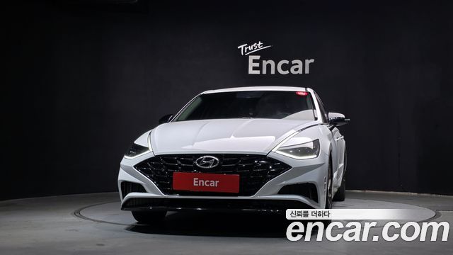 Hyundai Sonata (DN8) 1.6 Turbo Premium Family 2020 — фото 3