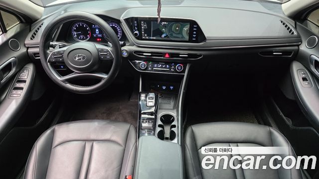 Hyundai Sonata (DN8) 1.6 Turbo Premium Family 2020 — фото 7