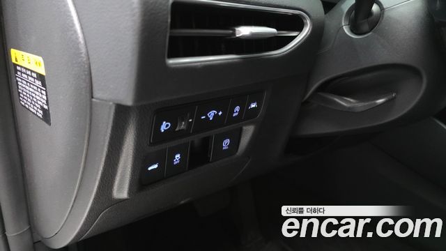 Hyundai Sonata (DN8) 1.6 Turbo Premium Family 2020 — фото 17