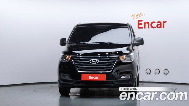 Hyundai Grand Starex Van 5-Seater Modern 2021 — фото 3