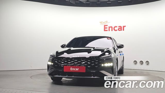 Kia K8 2.5 Gasoline 2WD Noblesse 2023 — фото 3