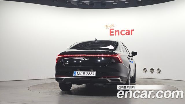 Kia K8 2.5 Gasoline 2WD Noblesse 2023 — фото 4