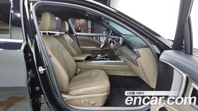 Kia K8 2.5 Gasoline 2WD Noblesse 2023 — фото 16