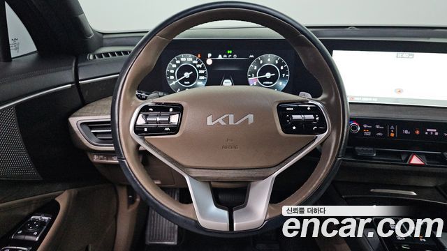 Kia K8 2.5 Gasoline 2WD Noblesse 2023 — фото 21