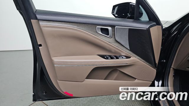 Kia K8 2.5 Gasoline 2WD Noblesse 2023 — фото 30
