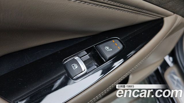 Kia K8 2.5 Gasoline 2WD Noblesse 2023 — фото 35