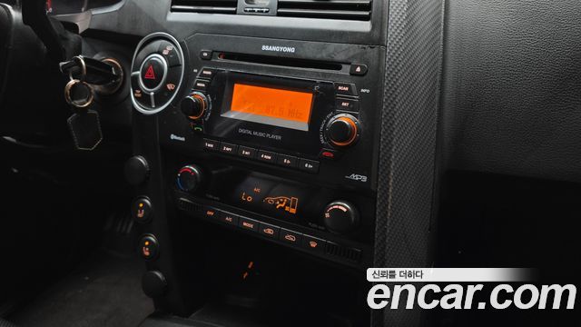 KG Mobility (SsangYong) Korando Sport CX5 2WD PASSION 2015 — фото 17