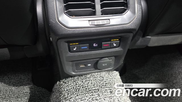 Volkswagen Tiguan (II) 2.0 TDI Prestige 2018 — фото 19