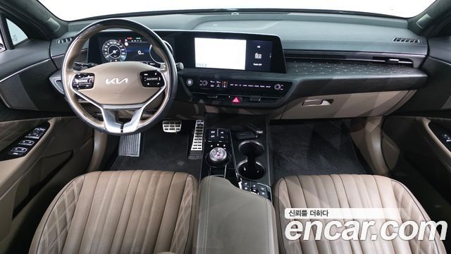 Kia K8 2.5 Gasoline 2WD Signature 2023 — фото 7