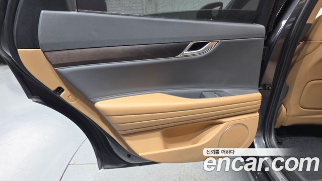 Genesis G80 (RG3) Gasoline 2.5 Turbo AWD 2022 — фото 25