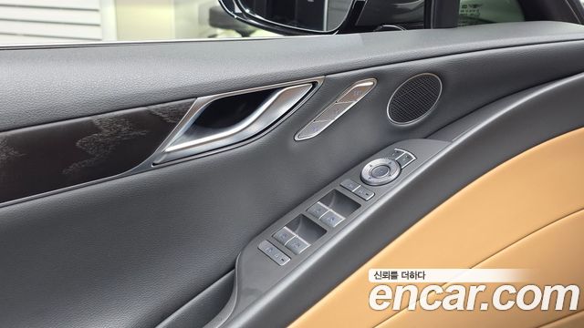 Genesis G80 (RG3) Gasoline 2.5 Turbo AWD 2022 — фото 29