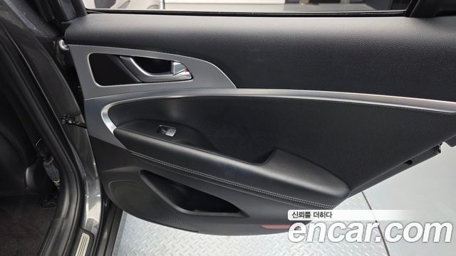 Genesis G70 Gasoline 2.0T 2WD 2021 — фото 25
