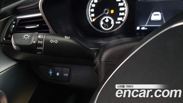 Genesis G70 Gasoline 2.0T 2WD 2021 — фото 29