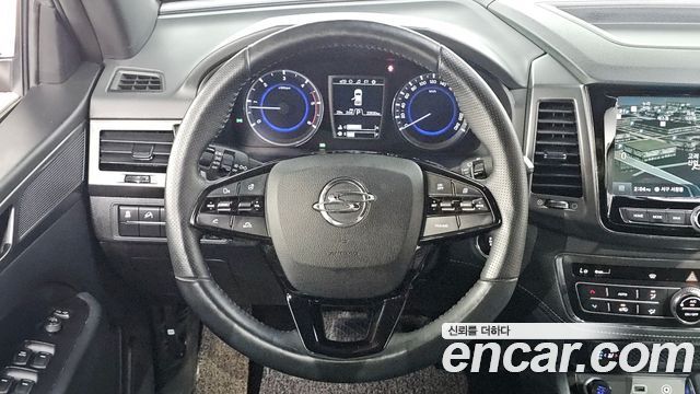KG Mobility (SsangYong) Rexton Sports Khan Diesel 2.2 4WD Prestige 2021 — фото 11