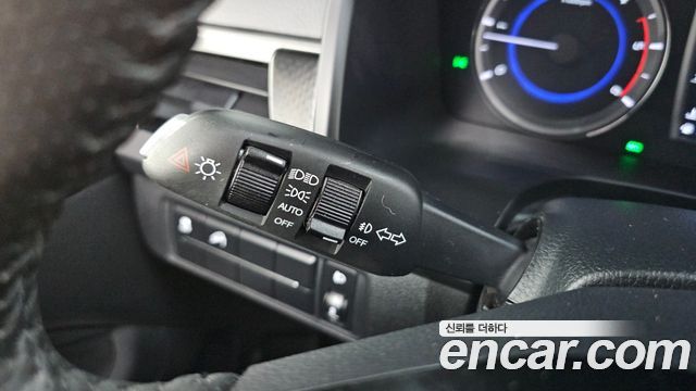 KG Mobility (SsangYong) Rexton Sports Khan Diesel 2.2 4WD Prestige 2021 — фото 15