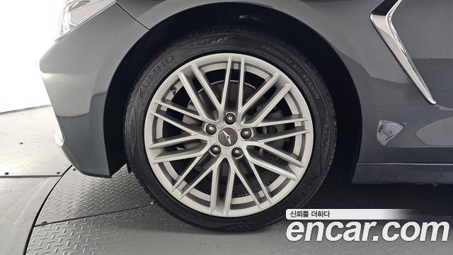 Genesis G70 2.0T Elite 2019 — фото 5