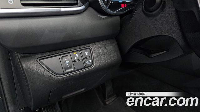 Genesis G70 2.0T Elite 2019 — фото 18