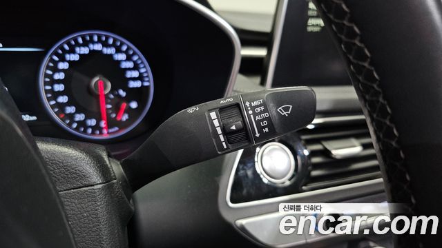 Genesis G70 2.0T Elite 2019 — фото 20