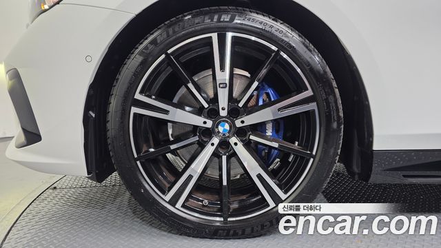 BMW 5 Series (G60) 530i xDrive M Sport 2026 — фото 5