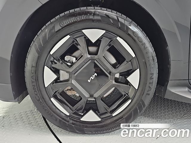 Kia Carnival (IV) HEV 9-Seater Hi-Limousine Signature 2025 — фото 5