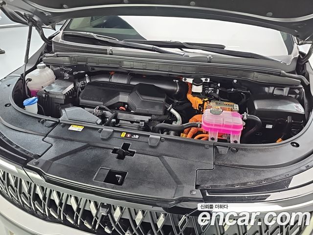 Kia Carnival (IV) HEV 9-Seater Hi-Limousine Signature 2025 — фото 6