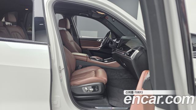 BMW X5 (G05) xDrive 40i M Sport 2024 — фото 11