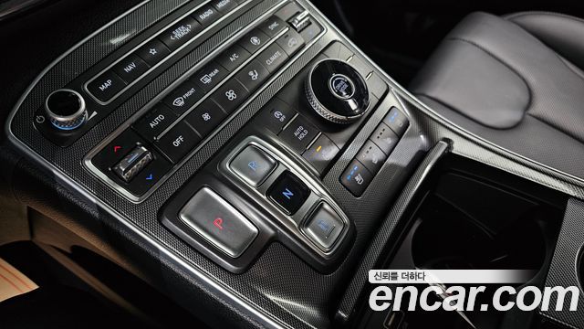 Hyundai Santa Fe Diesel 2.2 2WD Exclusive 2022 — фото 9