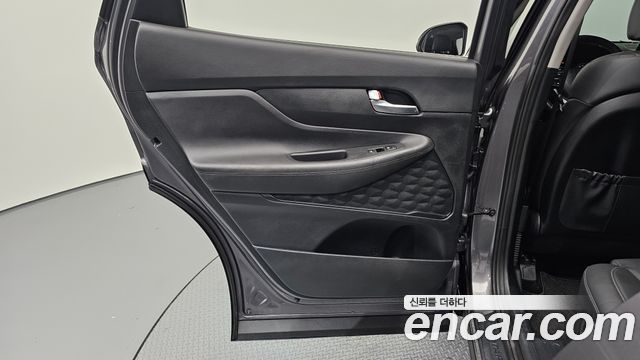 Hyundai Santa Fe Diesel 2.2 2WD Exclusive 2022 — фото 25