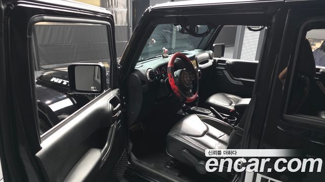 Jeep Wrangler (JK) 3.6 Sahara 4Door 2017 — фото 10