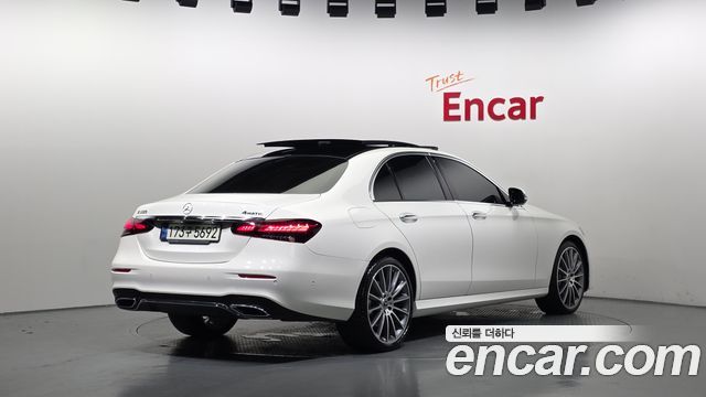 Mercedes-Benz E-Class (W213) E350 4MATIC AMG Line 2021 — фото 2